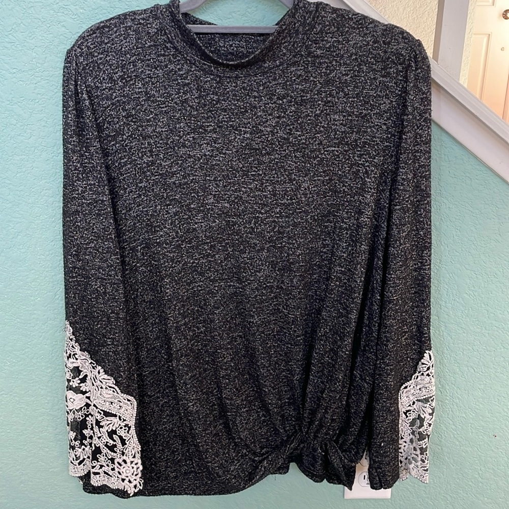 Maurice’s XXL Long Sleeve